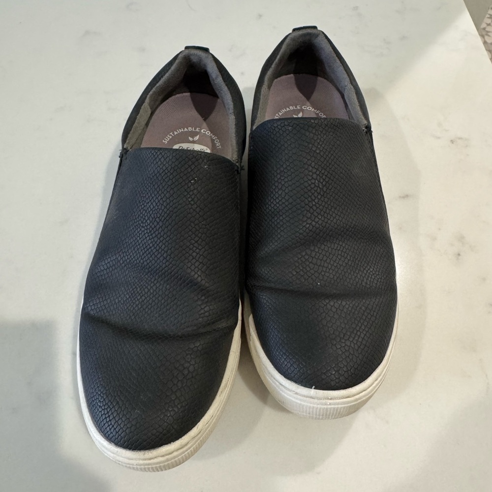 Dr. Scholl’s Black Slip-On Women’s Shoes, size 6